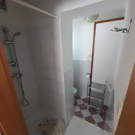 Fodi زلاكاروس