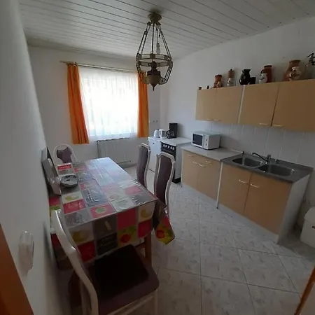 شقة Fodi زلاكاروس